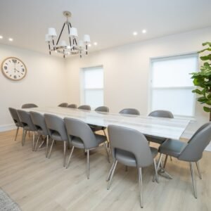 Carroll St Top Apartment