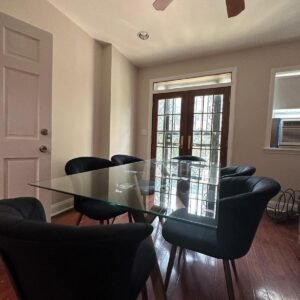 President St Apartment 1st Floor